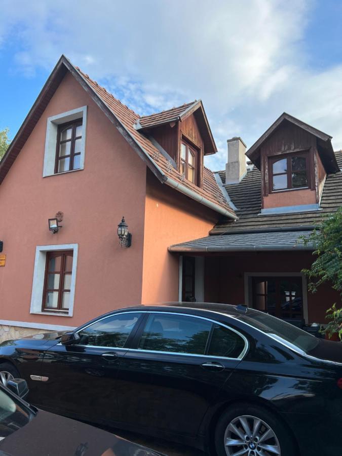 Bianka Hostel & Car Rent Budapest Exterior foto
